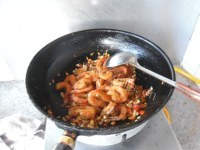 唇齿留香的蒜蓉炒虾做法图解11)