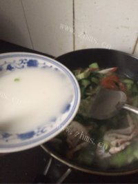 美味青菜螃蟹羹做法图解4)