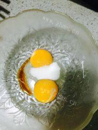 美味的「手工美食」拉花蛋糕做法图解4)