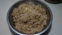 自制猪肉萝卜丝包子做法图解3)