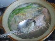 乳鸽汤做法图解4)