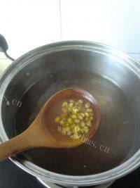 家常薄荷绿豆汤