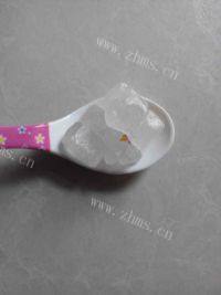 食欲满满的冰糖雪梨银耳羹做法图解4)
