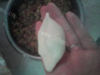 猪肉芹菜馅饺子做法图解12)