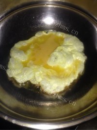 营养小青菜蛋炒饭做法图解4)