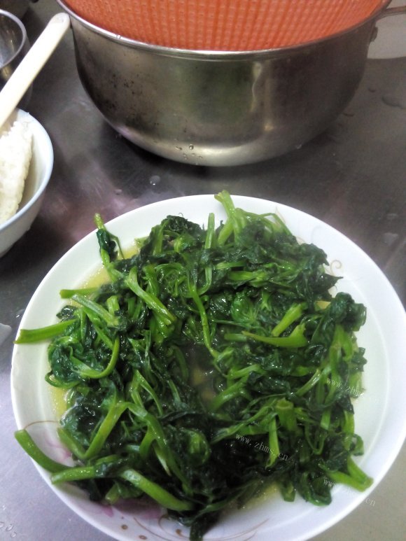 炒豌豆苗