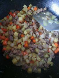 好味的咖喱牛肉饭做法图解11)