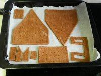 DIY圣诞姜饼屋做法图解8)