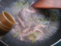 美味的苦瓜海带瘦肉汤