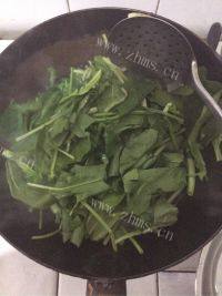 口感极佳的菠菜蛋花汤做法图解1)