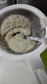 营养的大米花生豆浆做法图解5)