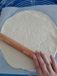 小清新风的意大利香草薄饼做法图解7)
