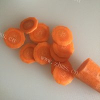 家常菜木耳炒西兰花做法图解3)