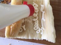 美味的肉松面包做法图解6)