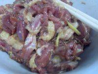 自制辣炒鸭肉做法图解11)