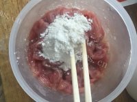 喷香的滑肉做法图解3)
