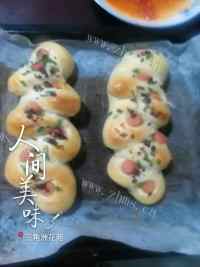 简易的花式火腿面包