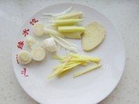 美味的干煎黄花鱼做法图解2)