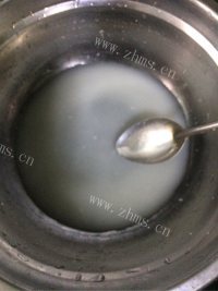 美味的香菇肉末生煎包子做法图解1)