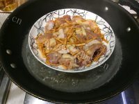 鲜美可口的虫草花蒸鸡做法图解6)