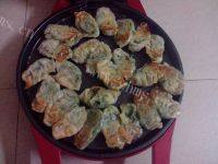 自己做的韭菜鸡蛋煎饺做法图解13)