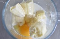 自制香蕉煎饼做法图解2)
