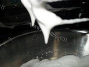 自制黑白巧克力慕斯做法图解2)