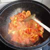美味的西红柿牛腩汤的做法图解三