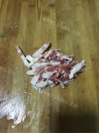 好吃家庭炒芹菜做法图解2)