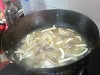 很有食欲的平菇鸡蛋汤做法图解7)