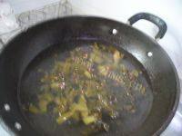 「美味可口」酸菜鱼做法图解6)