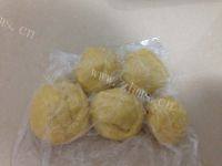 口感饱满的奶油面包