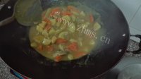 美味的咖喱土豆鸡做法图解12)
