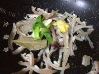 「美味可口」猪皮冻做法图解3)