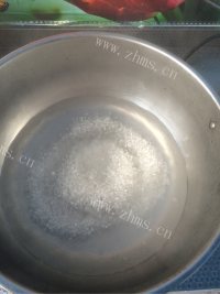 自制牛奶西米露做法图解1)
