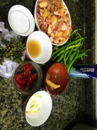 回味无穷的椒麻鸡做法图解1)