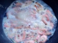 美味的白灼大虾做法图解5)