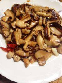 家常菜蚝油香菇