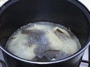 美味的土豆海带汤做法图解5)