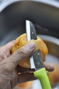 家常菜黄桃罐头做法图解2)
