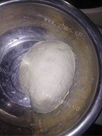 韭菜粉丝鸡蛋水饺做法图解3)