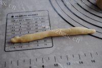 香甜可口的麻花做法图解4)