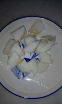 美味雪梨肉饼汤做法图解5)