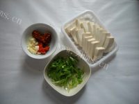 香喷喷的酥鱼麻辣豆花做法图解2)