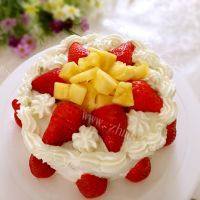 鲜香的草莓菠萝生日蛋糕的做法图解八