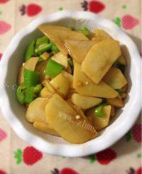 简易的尖椒土豆片