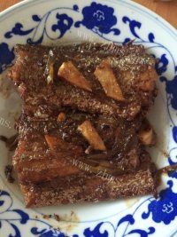 酸甜的糖醋带鱼做法图解6)