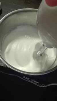 香气浓郁的戚风蛋糕做法图解6)