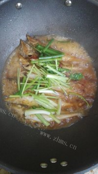 红烧沙尖鱼做法图解5)