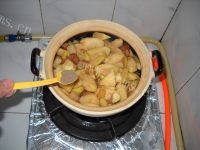 好吃的砂锅茭白炖肉做法图解19)